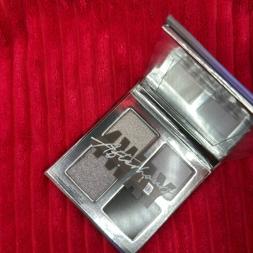 Haus Labs Afterhours Eyeshadow Palette - Picture 3 of 4